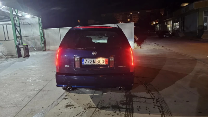Cadillac Srx, снимка 7 - Автомобили и джипове - 52639404