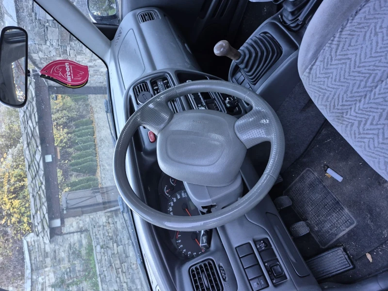 Suzuki Grand vitara, снимка 6 - Автомобили и джипове - 52854883