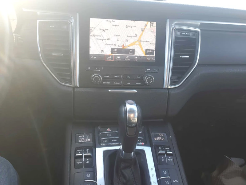 Porsche Macan KEYLESS* CHRONO* КАМЕРА* ПОДГРЕВ* ОБДУХВАНЕ* ПАНО, снимка 7 - Автомобили и джипове - 53444752