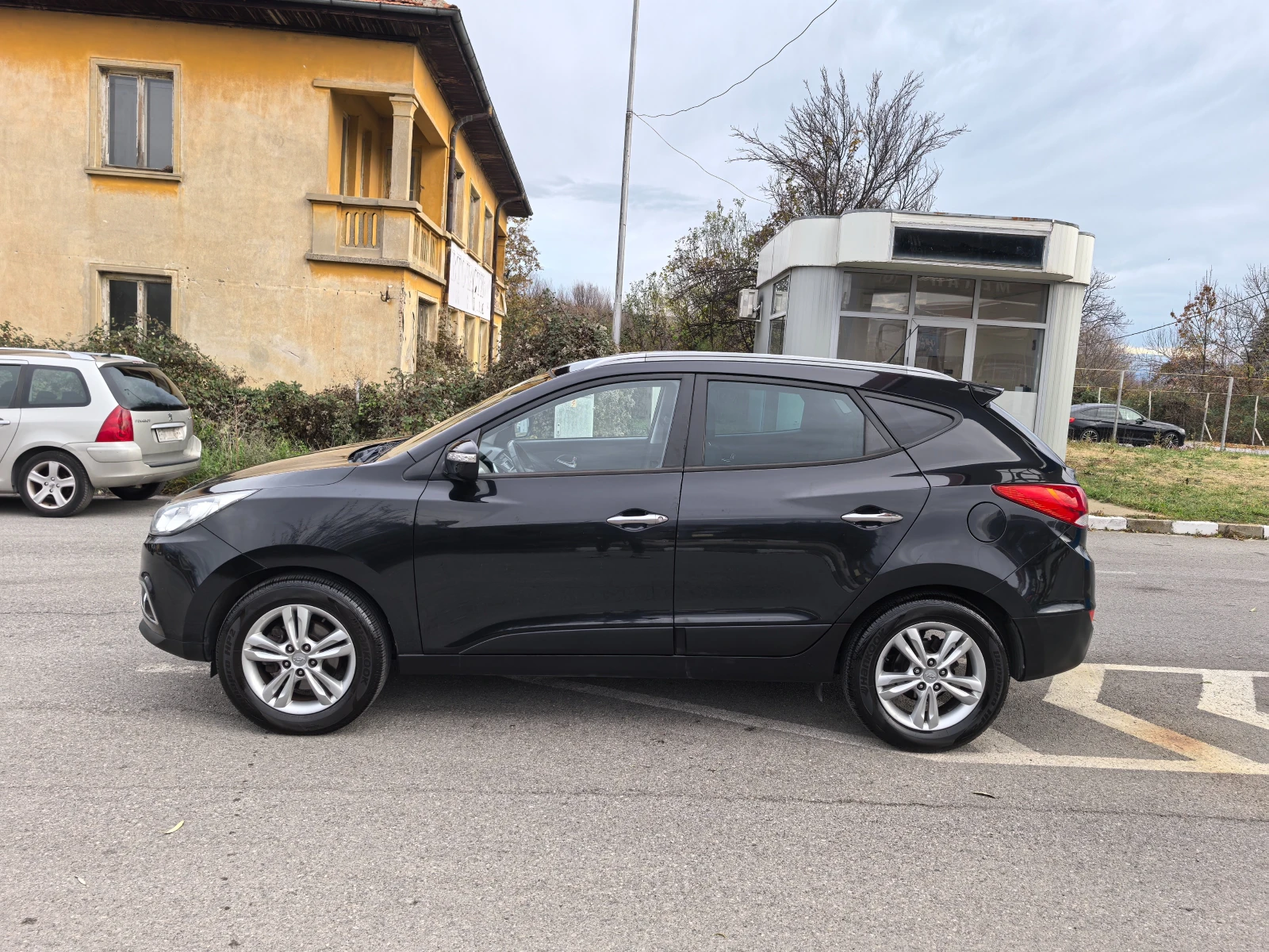 Hyundai IX35 1.7 - изображение 4