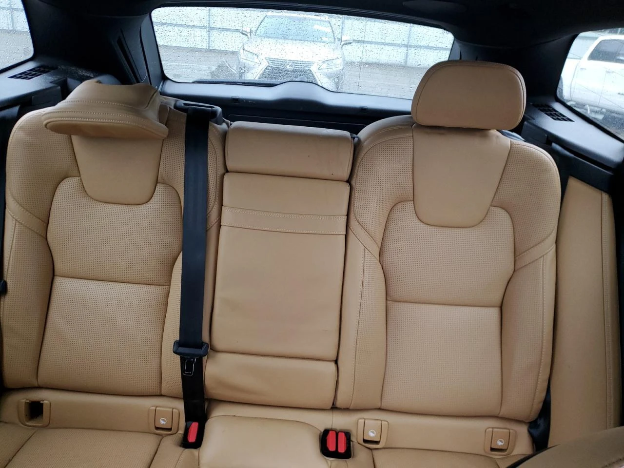 Volvo XC60 T6 INSCRIPTION - изображение 10