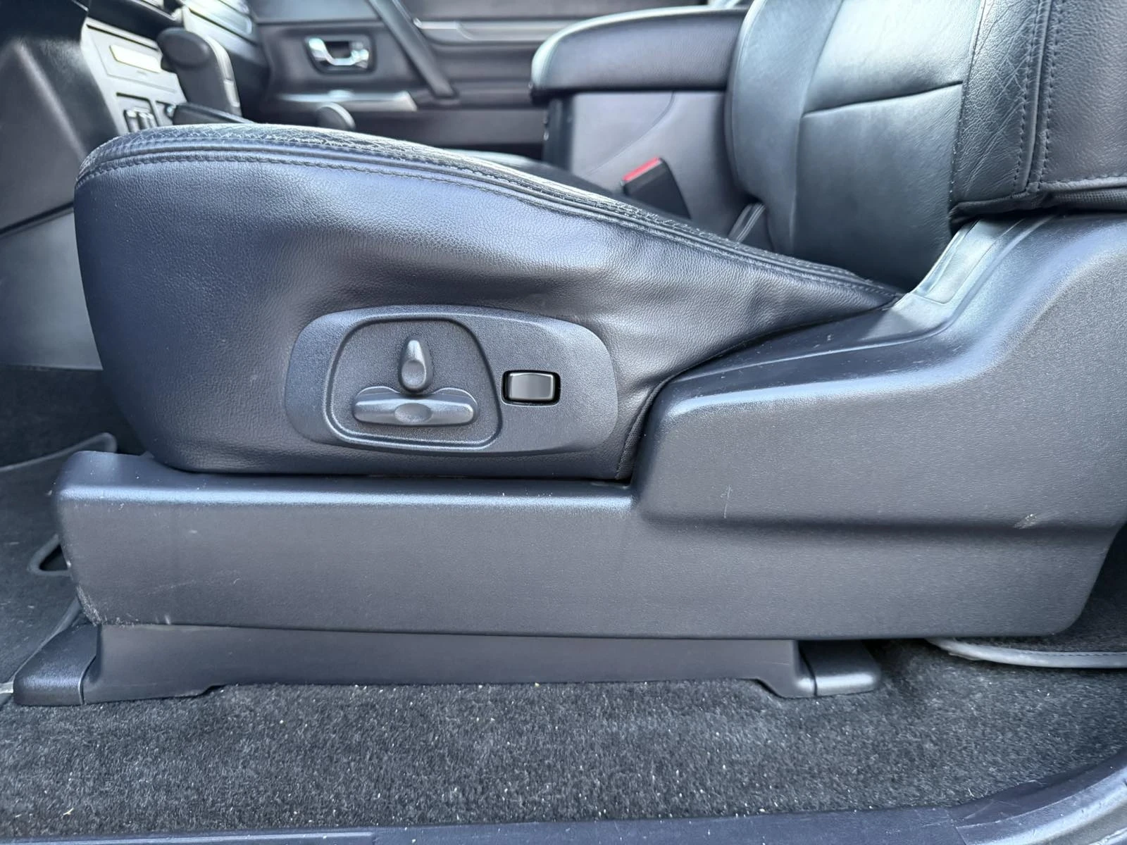 Mitsubishi Pajero 3.2DID 200hp BARTER!!!LIZING!!!  | Mobile.bg � ����������� 16