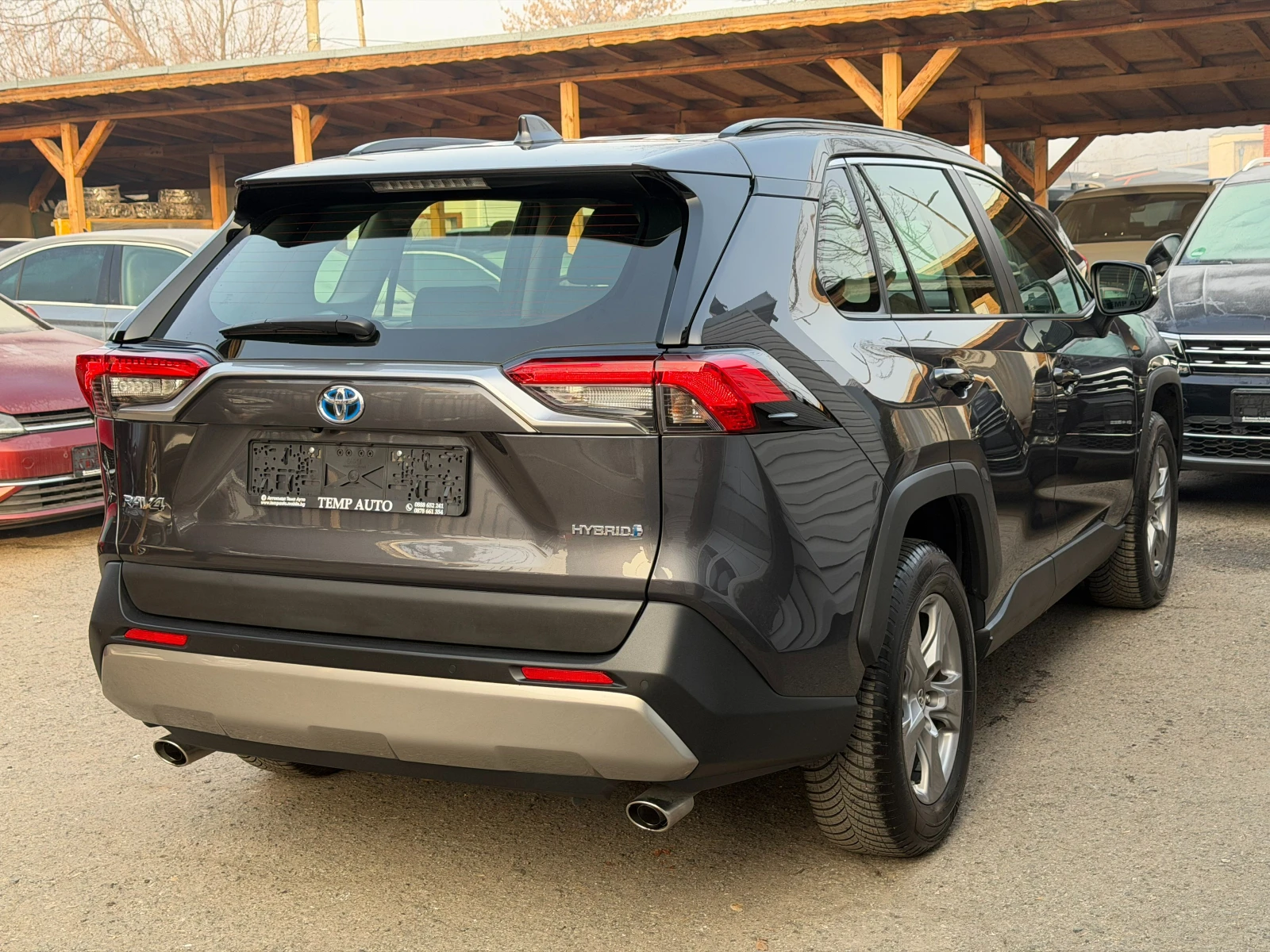 Toyota Rav4 2.5 Hybrid* СЕРВИЗНА КНИЖКА С ПЪЛНА ИСТОРИЯ - изображение 5