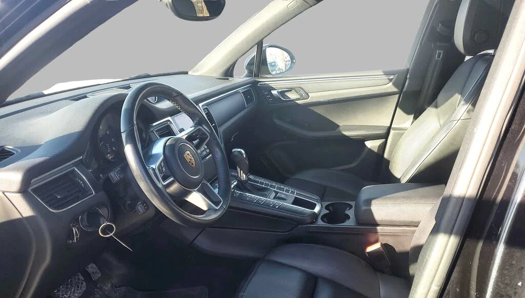 Porsche Macan KEYLESS* CHRONO* КАМЕРА* ПОДГРЕВ* ОБДУХВАНЕ* ПАНО - изображение 5