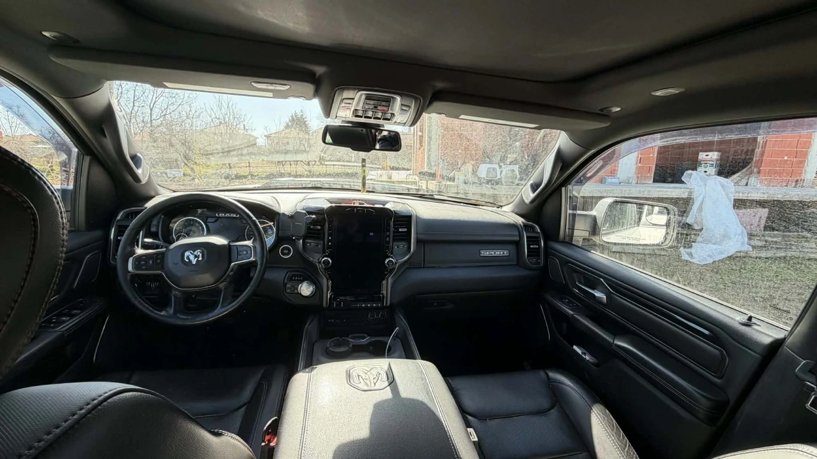 Dodge RAM 1500 5.7 HEMI, снимка 4 - Автомобили и джипове - 53829347