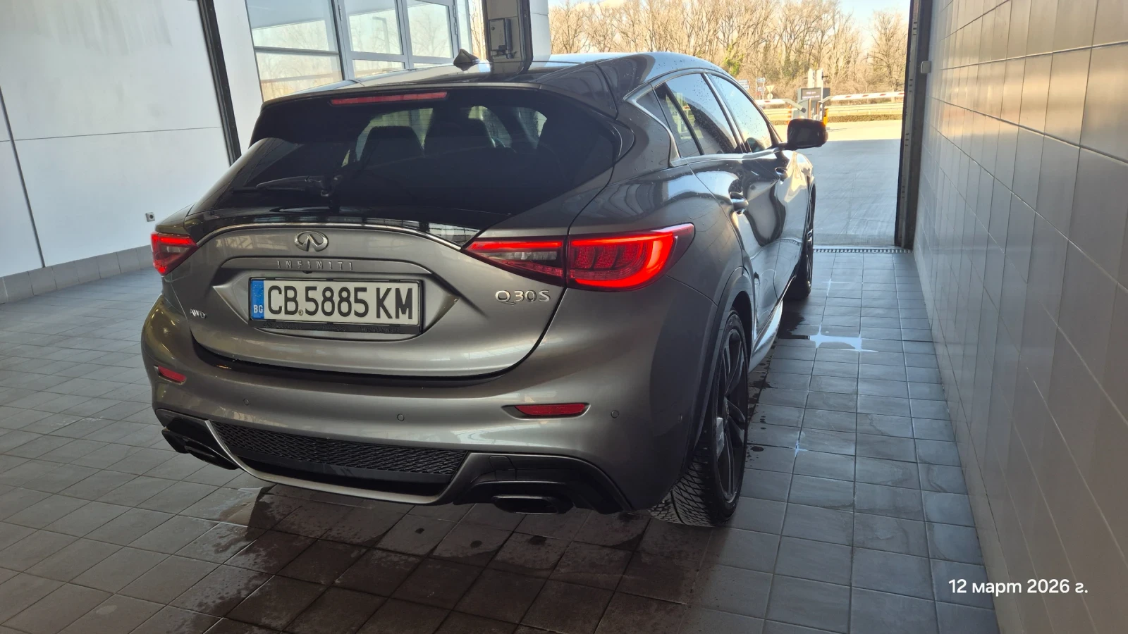 Infiniti Q30 S, снимка 6 - Автомобили и джипове - 53987922