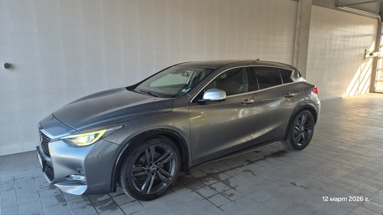 Infiniti Q30 S, снимка 9 - Автомобили и джипове - 53987922