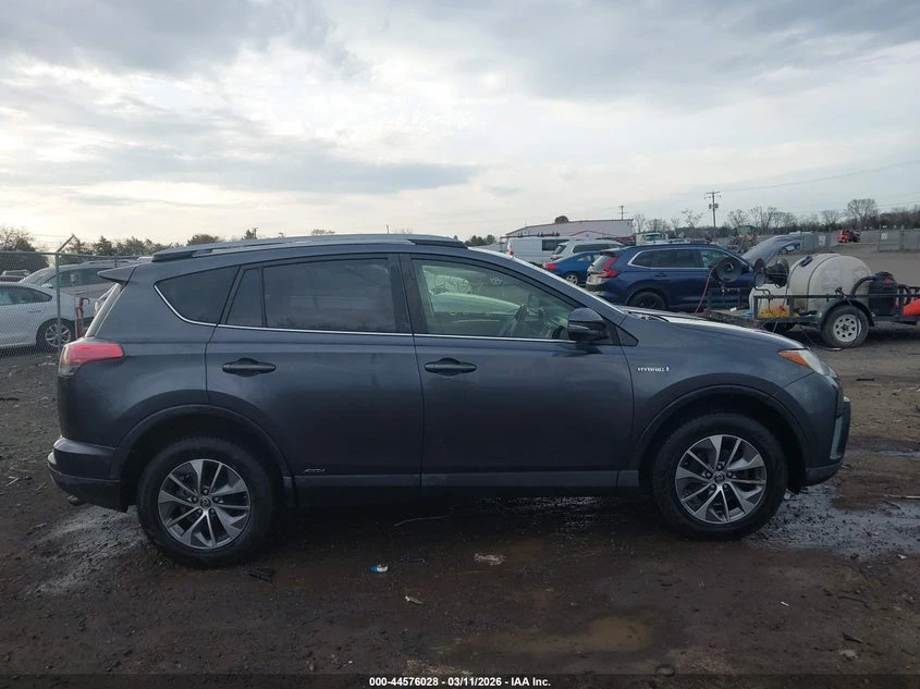 Toyota Rav4 * Hybrid* XLE* , снимка 13 - Автомобили и джипове - 54023043