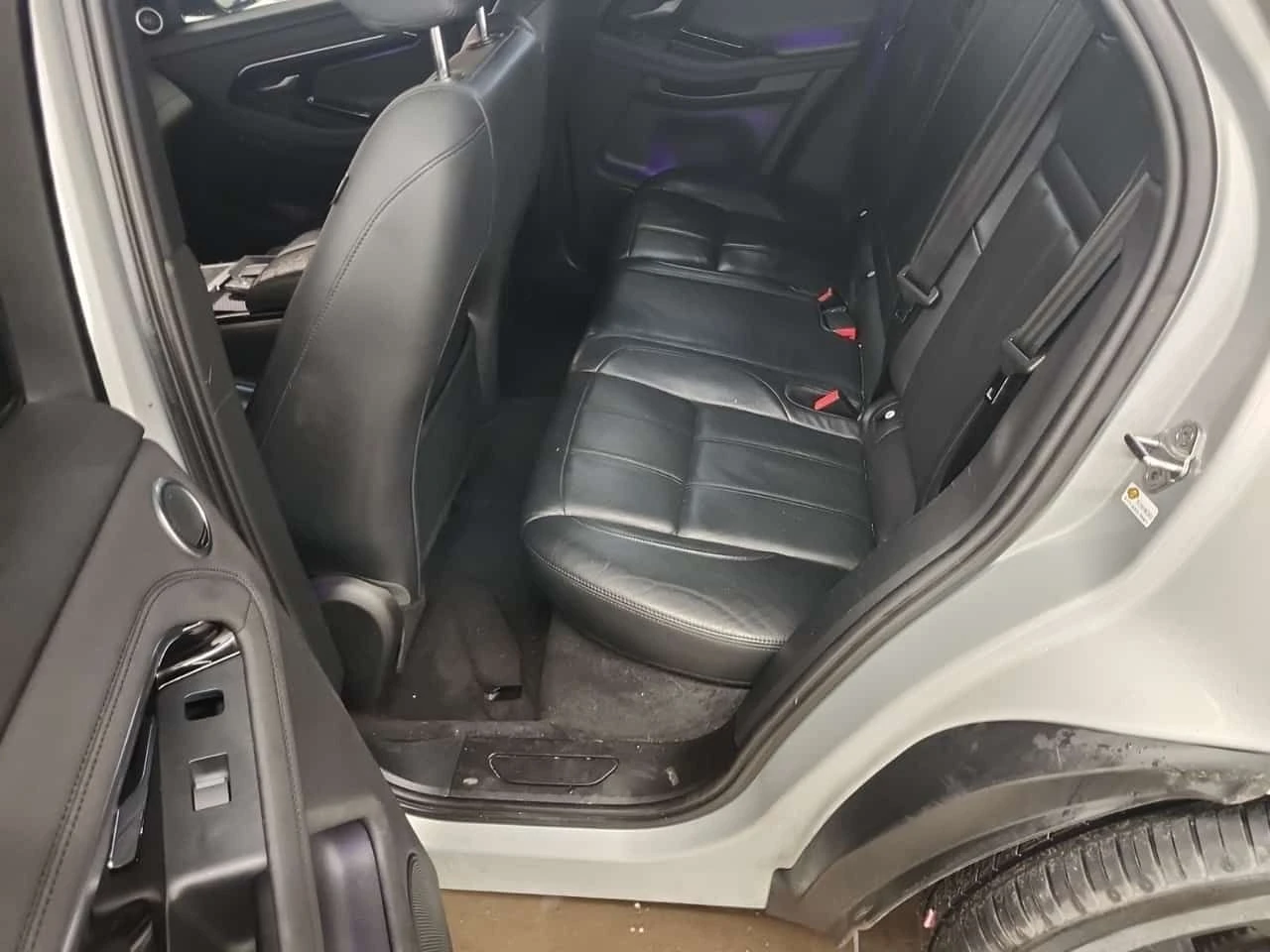 Land Rover Range Rover Evoque SE| AMBIENT| PANORAMA| ПАМЕТ| 2 КЛЮЧА| , снимка 13 - Автомобили и джипове - 54164086