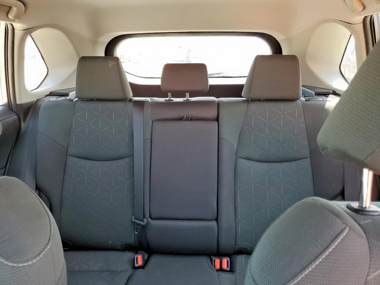 Toyota Rav4 2.5l Xle, снимка 10 - Автомобили и джипове - 54193191