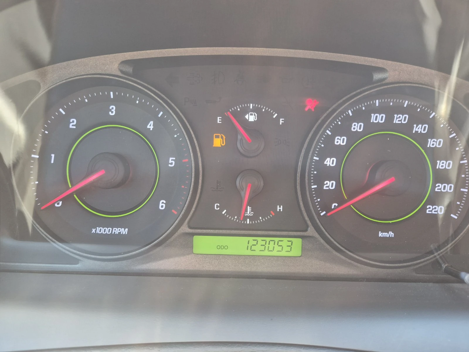 Chevrolet Captiva 2.0 D , снимка 9 - Автомобили и джипове - 54727787