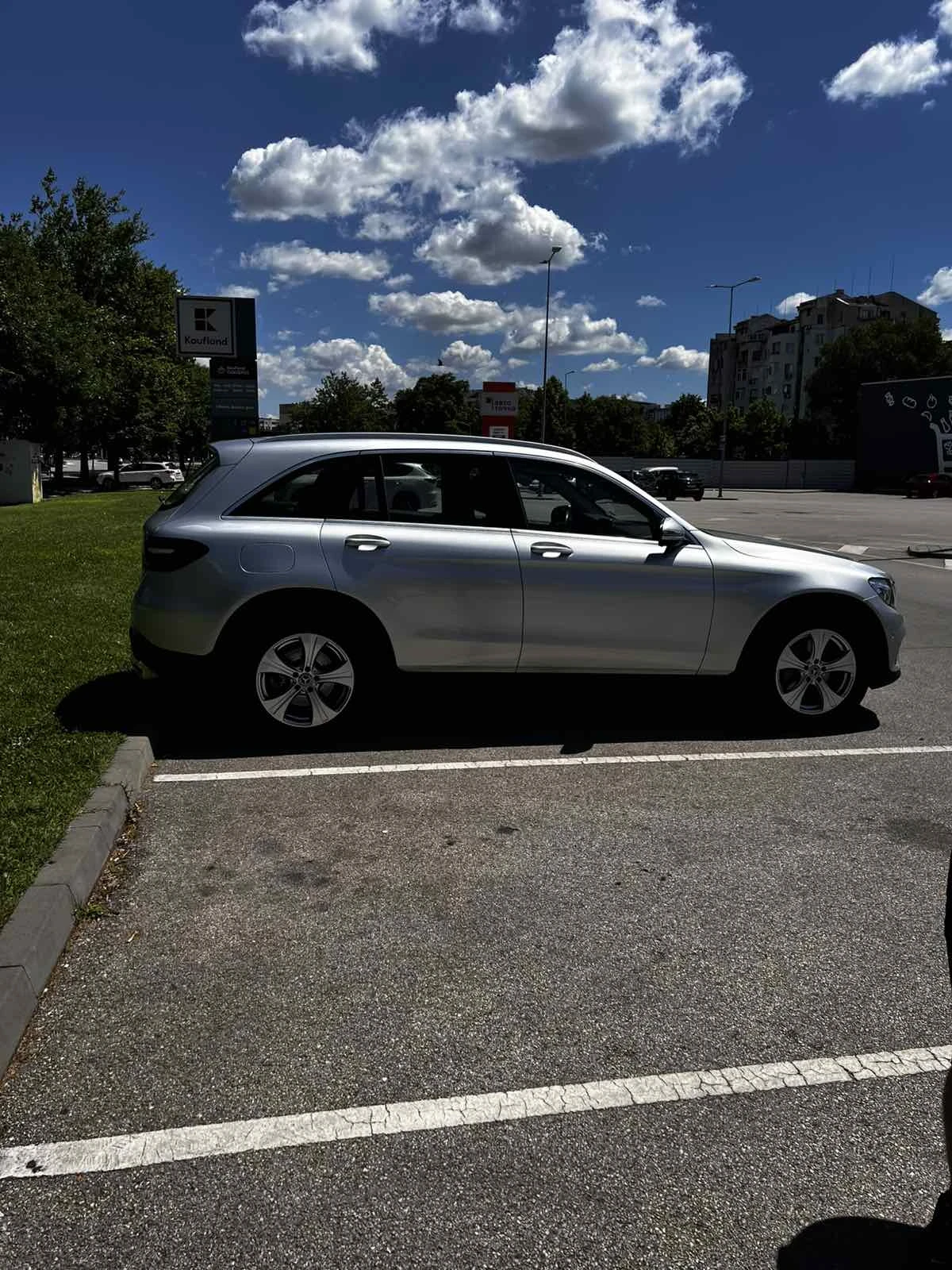 Mercedes-Benz GLC 220 4matic, снимка 8 - Автомобили и джипове - 54916030