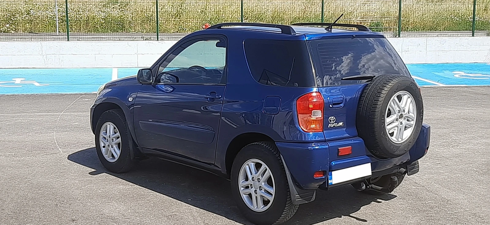 Toyota Rav4 1.8VVTi KLiMA 83000км, снимка 5 - Автомобили и джипове - 54982673
