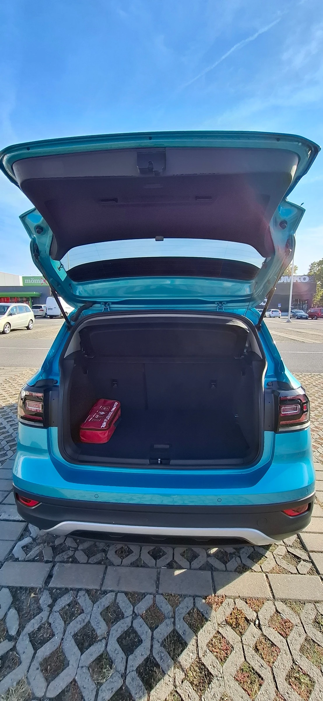 VW T-Cross Style 1.0 TSI , снимка 9 - Автомобили и джипове - 56595760