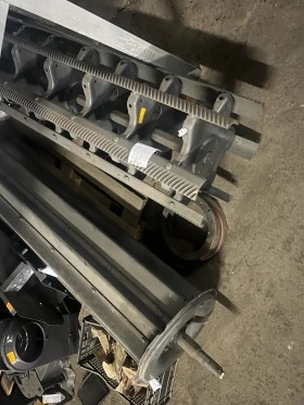 Комбайн Claas Резервни части , снимка 11