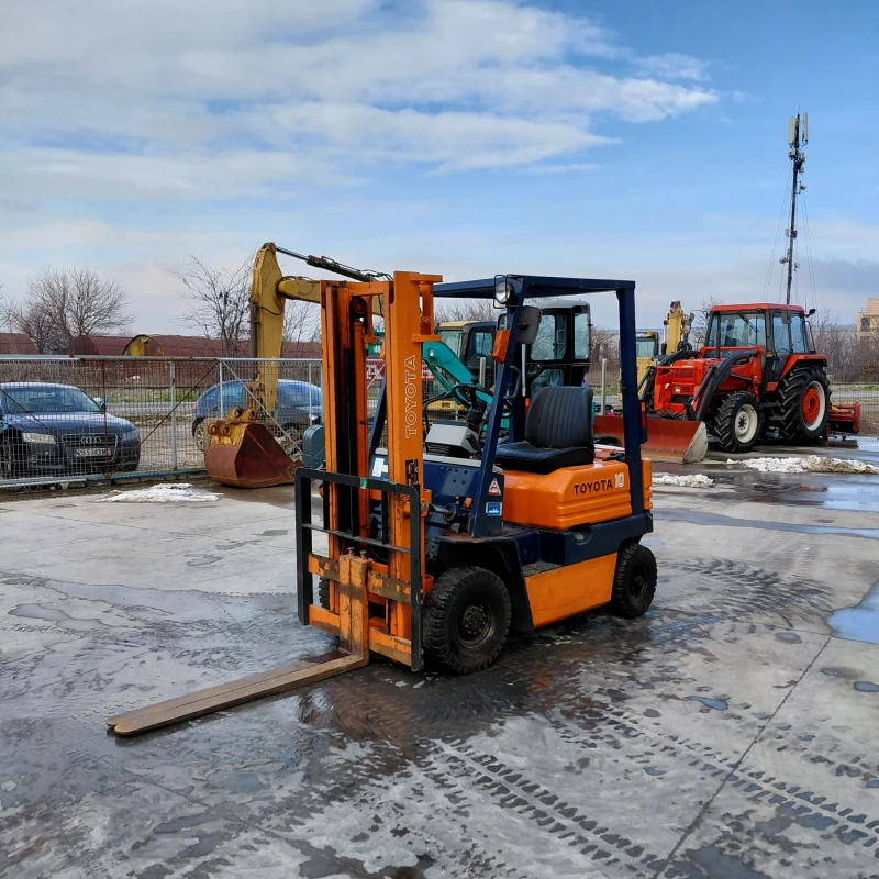 Мотокар Toyota 02-5FGL10 * НАЛИЧЕН * ТОП СЪСТОЯНИЕ * 