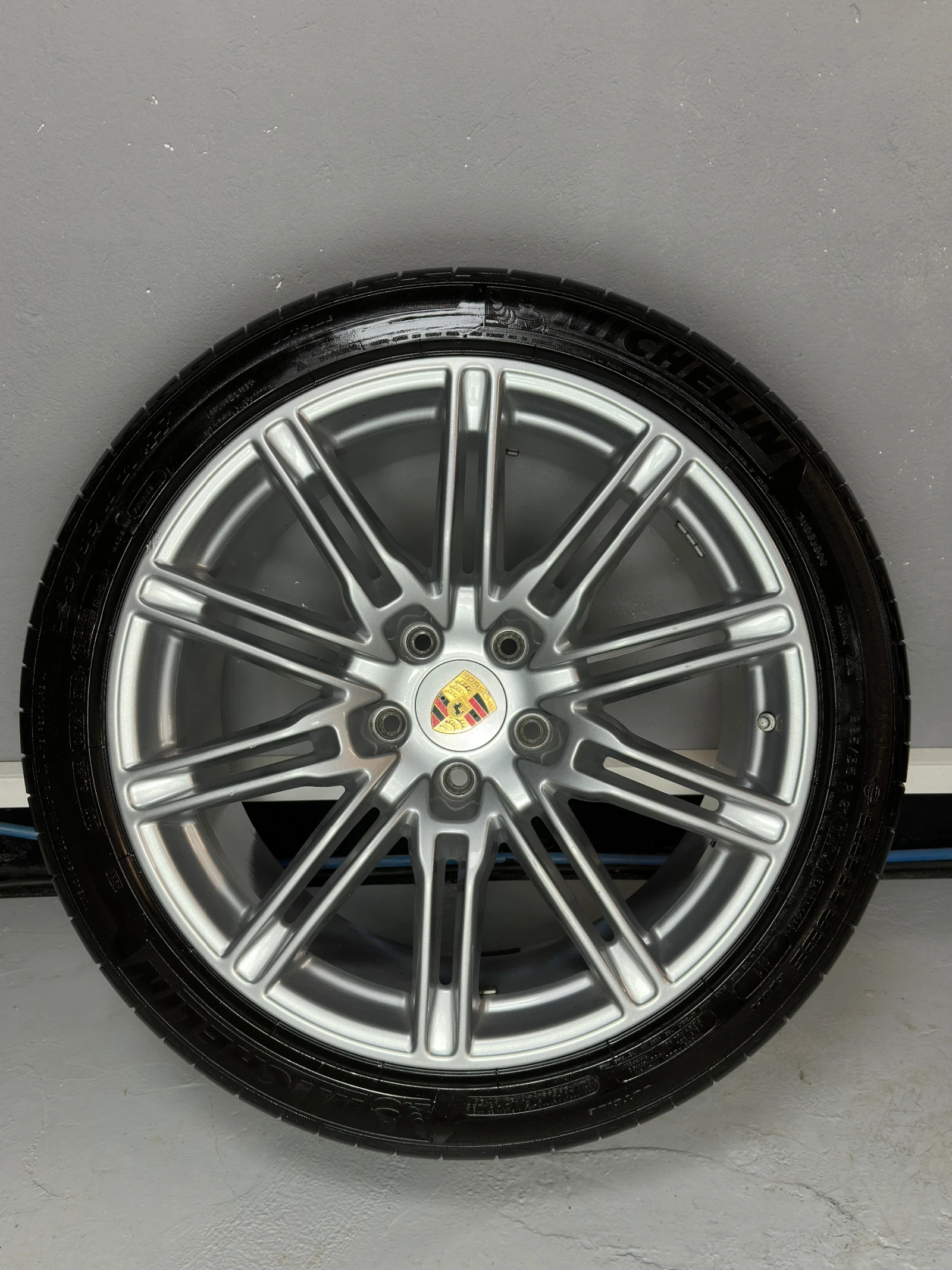 ���� � ������ 295/35R21 �� Porsche Cayenne | Mobile.bg � ����������� 2