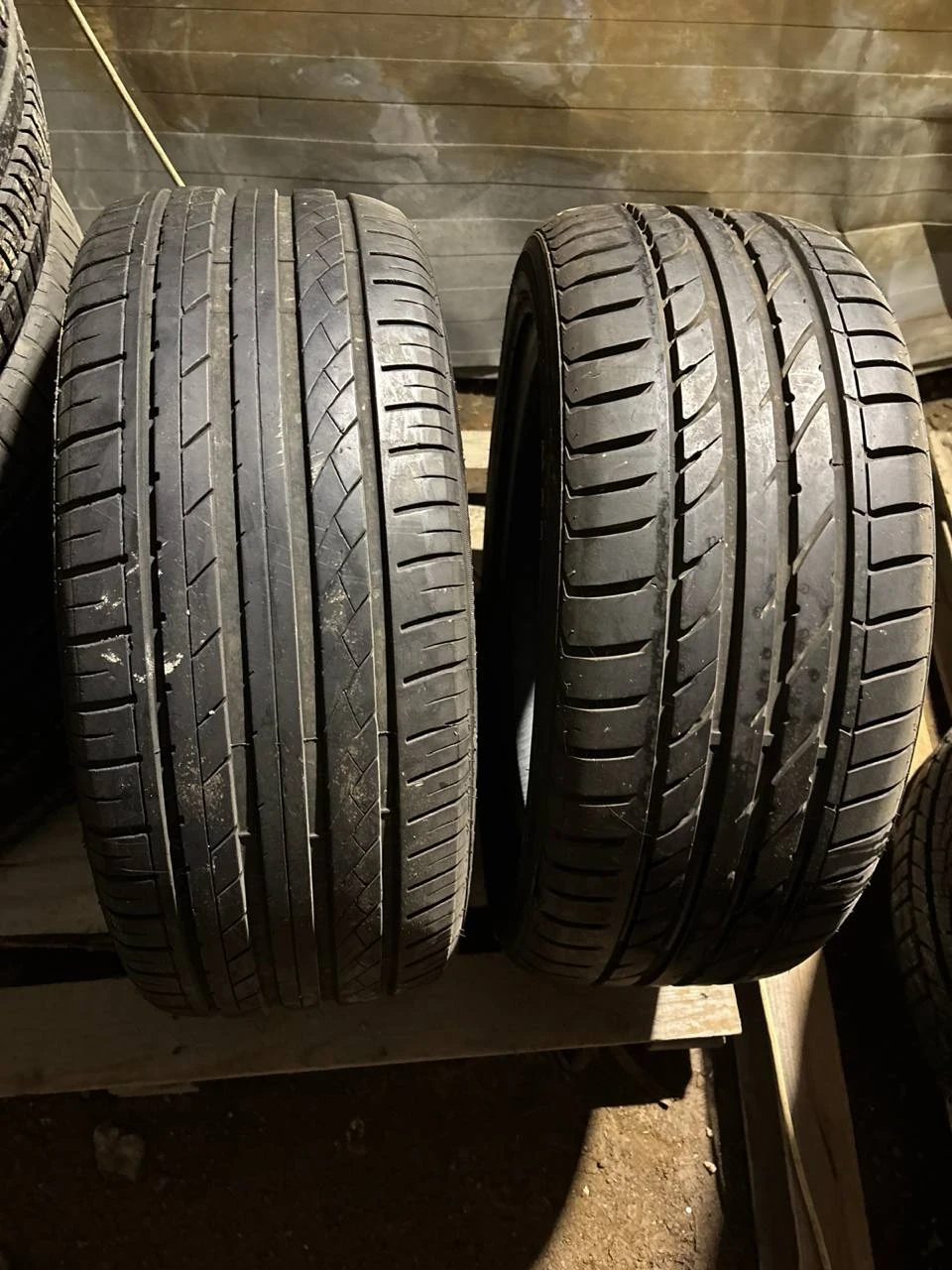 Гуми Летни 225/50R17, снимка 3 - Гуми и джанти - 54187046