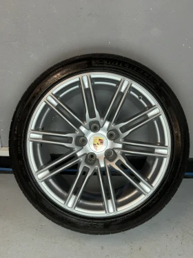 Гуми с джанти Michelin 295/35R21, снимка 8 - Гуми и джанти - 53078775