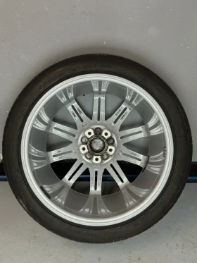 Гуми с джанти Michelin 295/35R21, снимка 9 - Гуми и джанти - 53078775