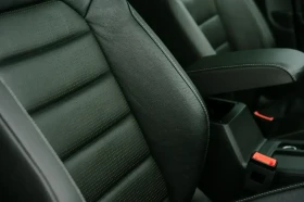 VW Golf R-Line, снимка 14