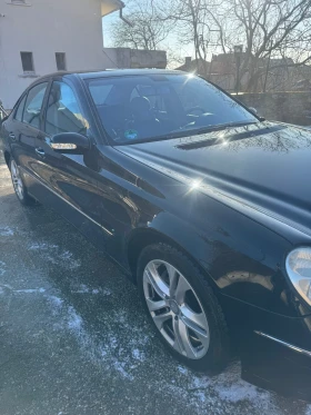 Mercedes-Benz E 320, снимка 4