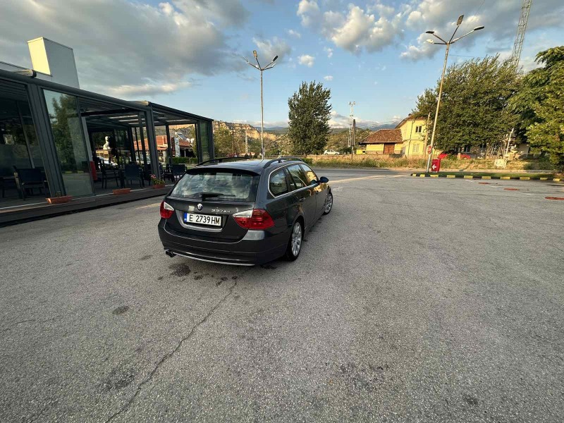 BMW 330 231hp Панорама, снимка 5 - Автомобили и джипове - 44536577