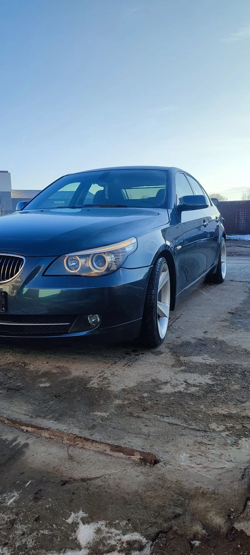 BMW 523 2500, снимка 2 - Автомобили и джипове - 48649518