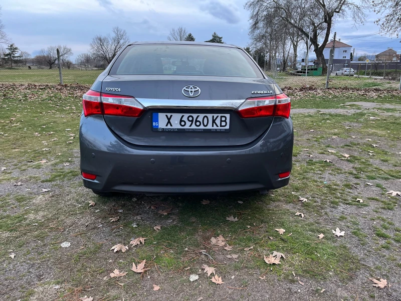 Toyota Corolla 1.6VVTI, снимка 5 - Автомобили и джипове - 48602943