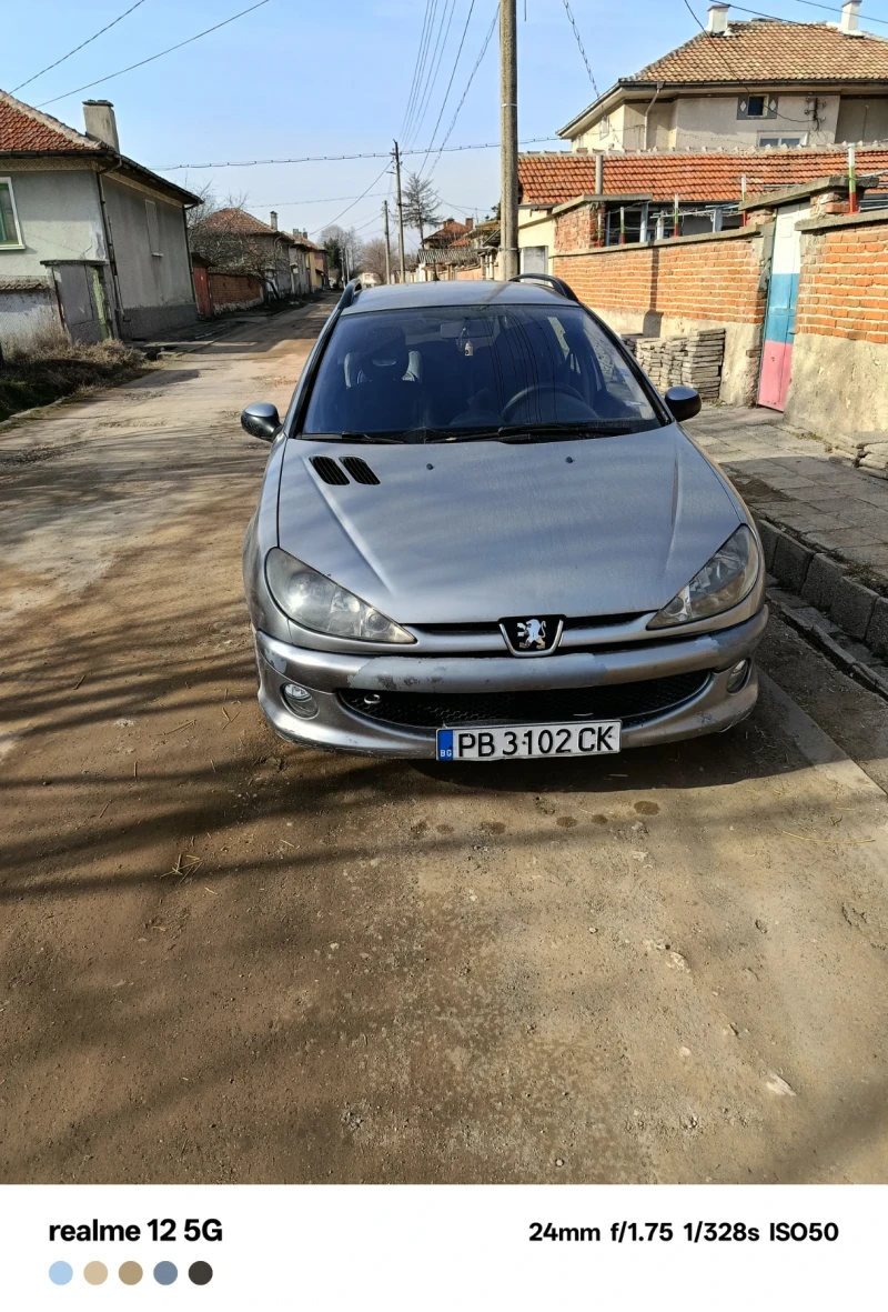 Peugeot 206, снимка 1 - Автомобили и джипове - 49246004