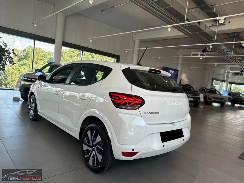 Dacia Sandero НОВ!/SCe65/67HP/ESSENTIAL/ACC/ISOFIX/LED/276g, снимка 4 - Автомобили и джипове - 51606641