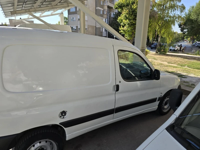 Peugeot Partner, снимка 5 - Автомобили и джипове - 53084950
