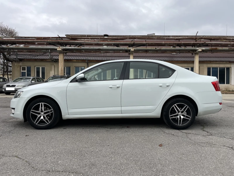 Skoda Octavia 1.2 TSI, снимка 2 - Автомобили и джипове - 52664276
