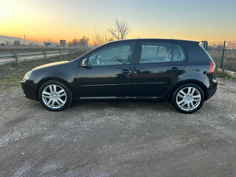 VW Golf 1.6, снимка 4 - Автомобили и джипове - 52693764