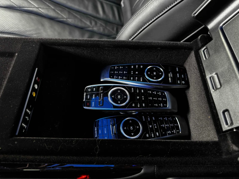 Mercedes-Benz S 600 Maybach * * CARFAX * * АВТО КРЕДИТ * * , снимка 14 - Автомобили и джипове - 52817417