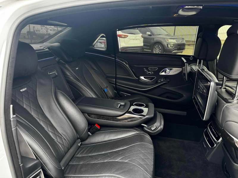 Mercedes-Benz S 600 Maybach * * CARFAX * * АВТО КРЕДИТ * * , снимка 13 - Автомобили и джипове - 52817417
