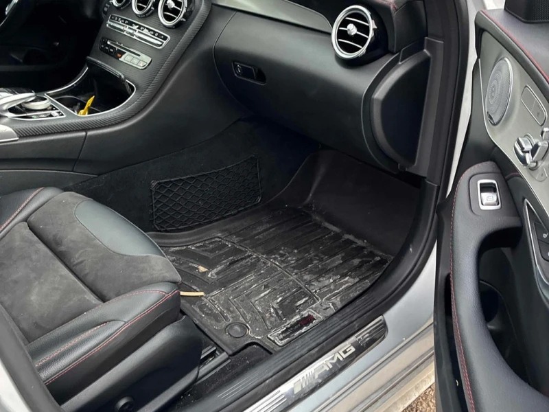 Mercedes-Benz C 43 AMG * 43 * CARFAX * БЕЗ ПЪРВОНАЧАЛНА ВНОСКА, снимка 14 - Автомобили и джипове - 52851397