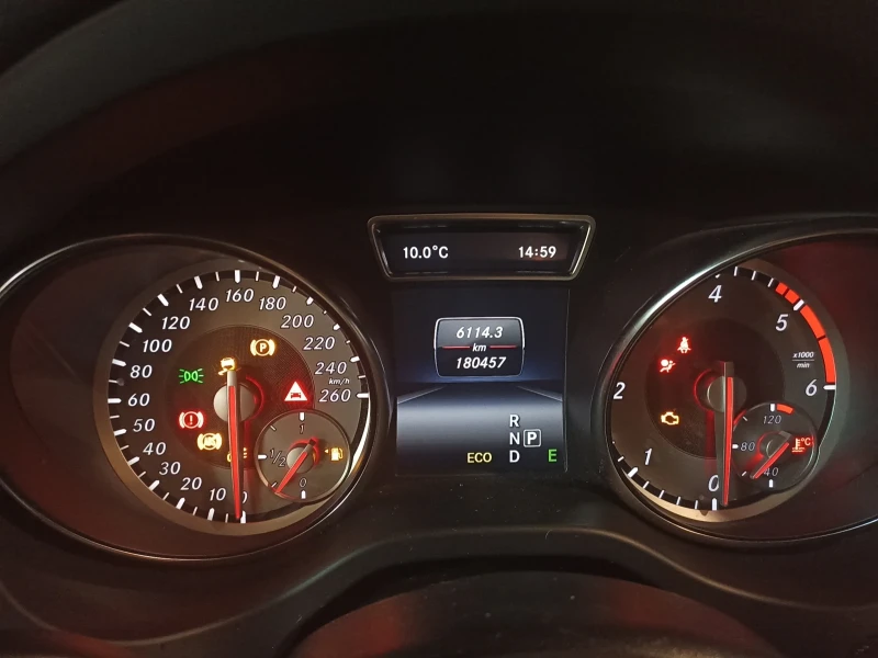 Mercedes-Benz CLA 220 2.2 cdi, 7-G, 180 000 км !!!, снимка 14 - Автомобили и джипове - 52862849