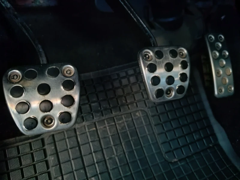 Honda Civic 2.2 дизел, снимка 9 - Автомобили и джипове - 53138102