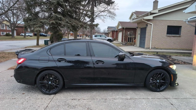 BMW 330 i xDrive * CARFAX * ШИБИДАХ* ПОДГРЕВ, снимка 4 - Автомобили и джипове - 53251414