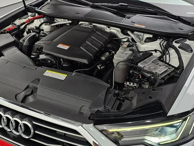Audi A6 2.0 TFSI, снимка 5 - Автомобили и джипове - 55084441