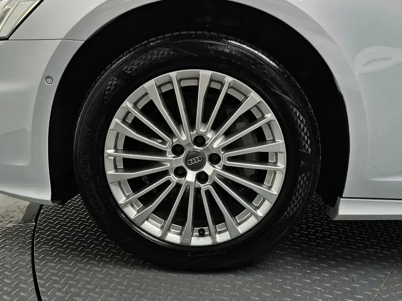 Audi A6 2.0 TFSI, снимка 4 - Автомобили и джипове - 55084441