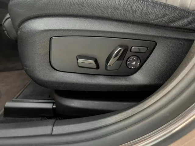 BMW 640 xDRIVE/333HP/M SPORT/CAM/PANO/NAVI/MEMO/734z, снимка 15 - Автомобили и джипове - 55654932