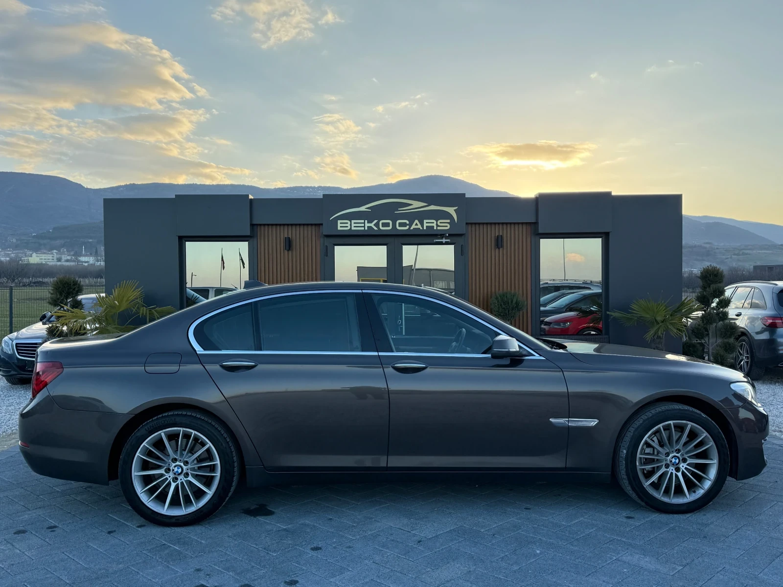 BMW 730 Без аналог//730d Xdrive дълга база/ - изображение 4