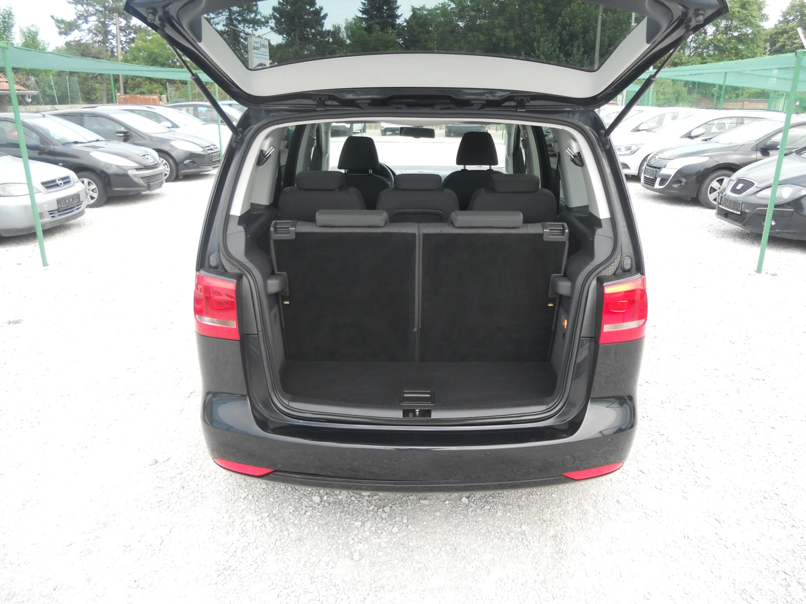 VW Touran 7 места!!ЛИЗИНГ!!!common rail 2, 0TDI 140 - изображение 6