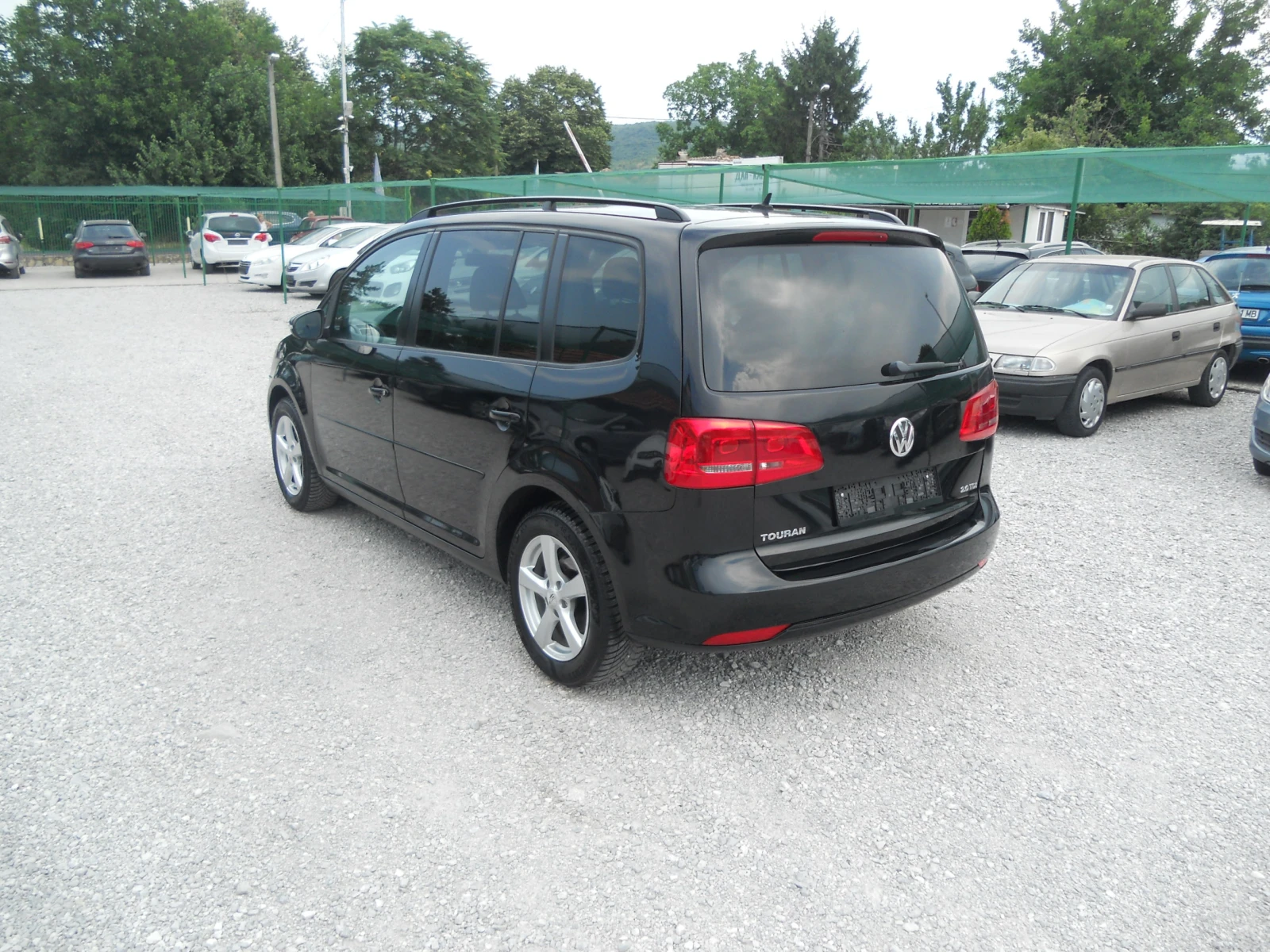 VW Touran 7 места!!ЛИЗИНГ!!!common rail 2, 0TDI 140 - изображение 3