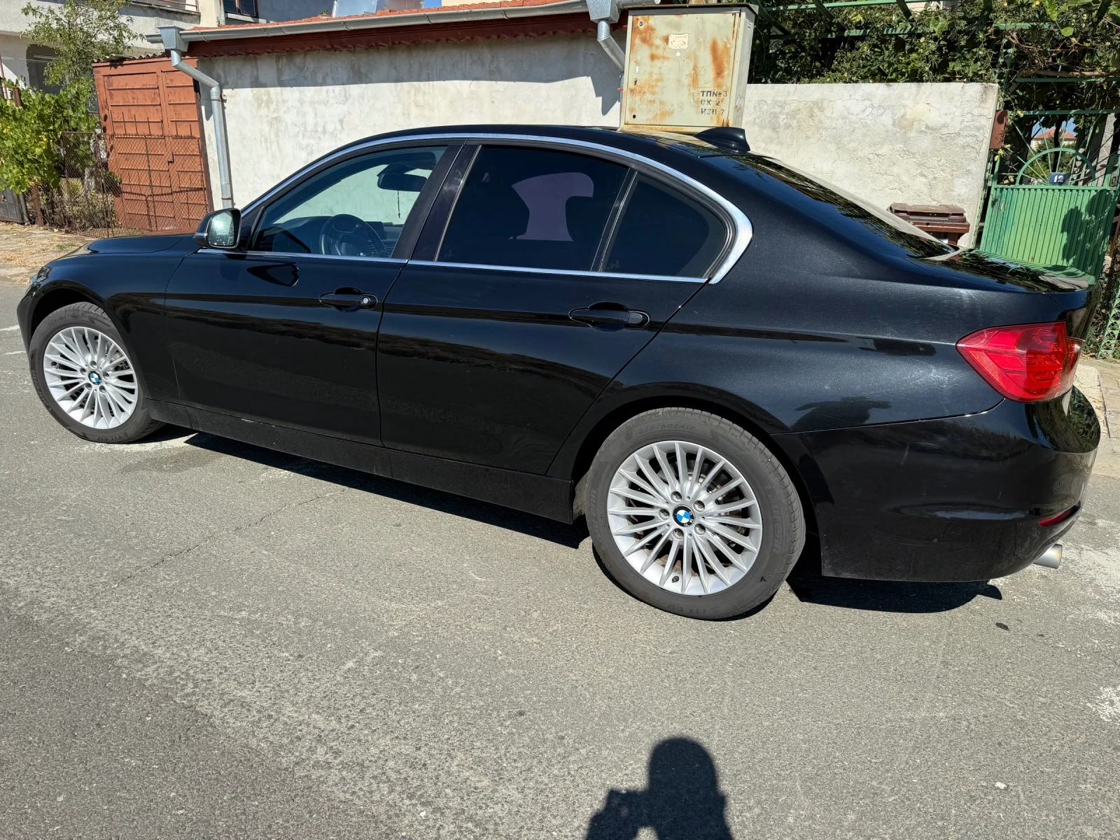 BMW 320 Luxury  - изображение 6
