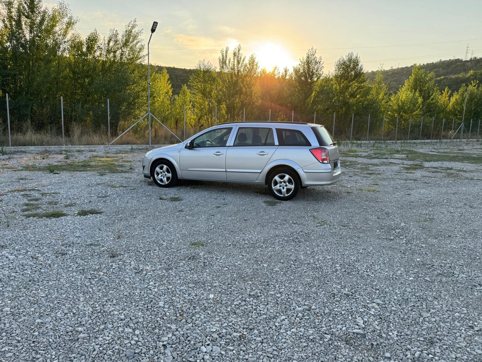 Opel Astra 1.6 i - изображение 7