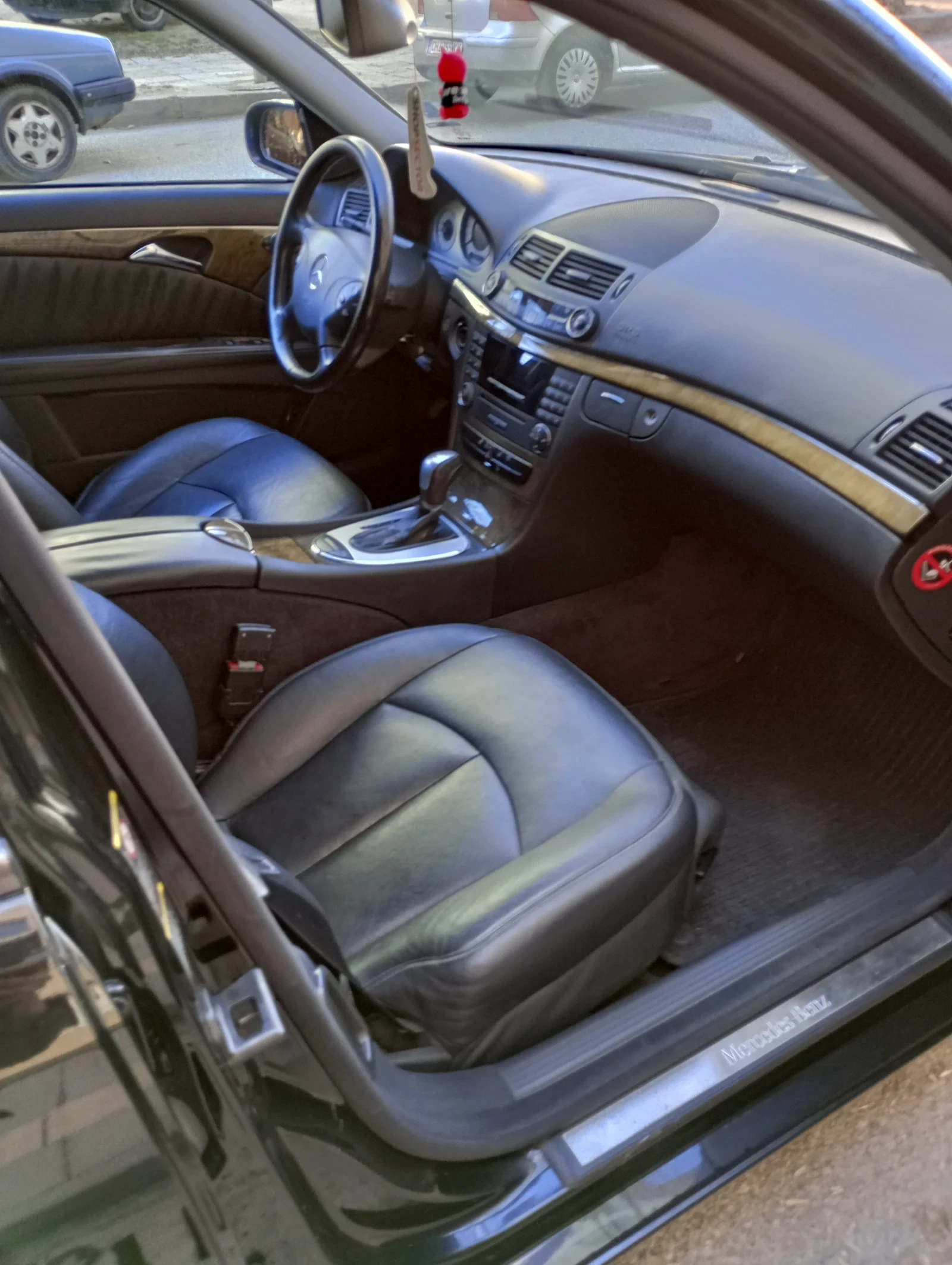 Mercedes-Benz E 320 320 - изображение 2