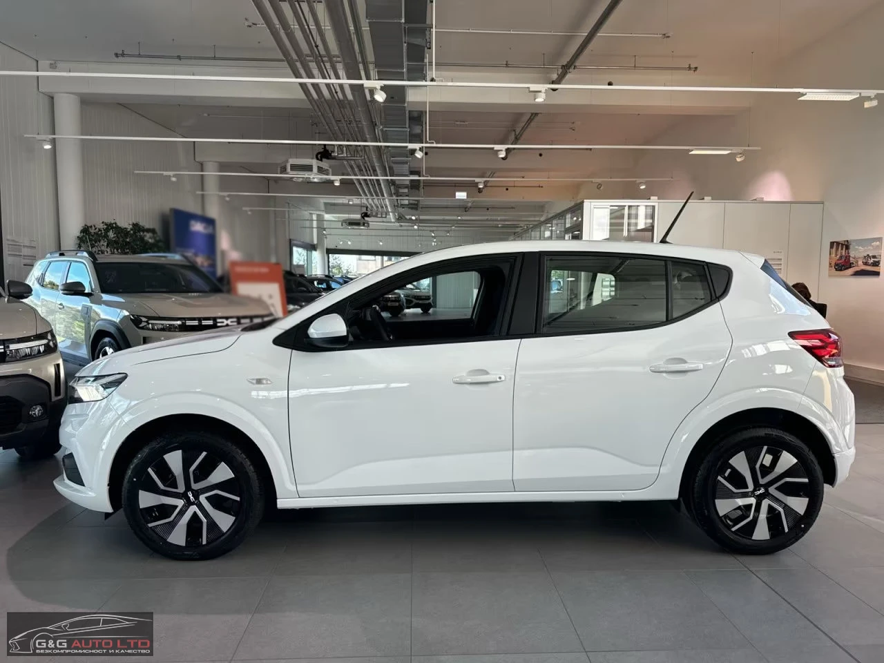 Dacia Sandero НОВ!/SCe65/67HP/ESSENTIAL/ACC/ISOFIX/LED/276g - изображение 3